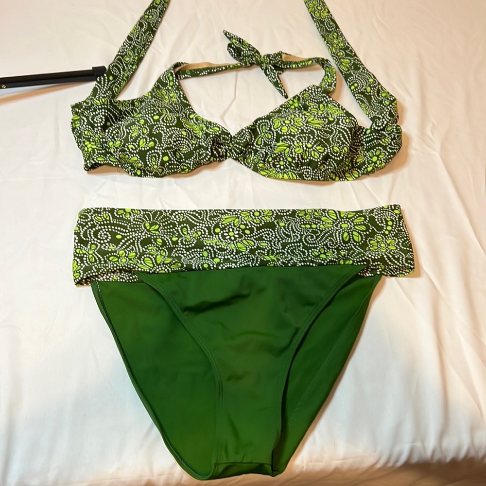 Kechika bikini high wasted bottoms fully adjustable tie top, underwire